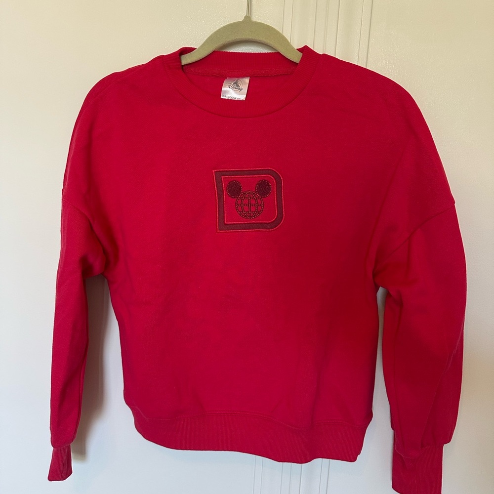 Disney world parks womens embriodered crewneck sweatshirt  red